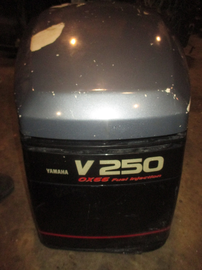Yamaha 250hp OX66 2 stroke outboard Top cowling