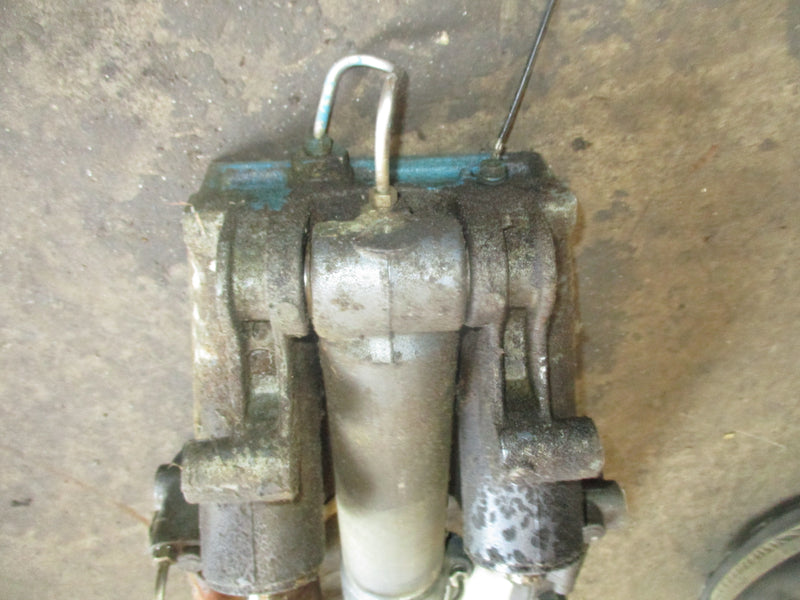 Yamaha 225hp 4 stroke outboard Tilt trim unit