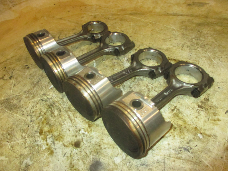 Suzuki DF70 70hp 4 Stroke outboard Piston and Rod Set (12111-99ED1)