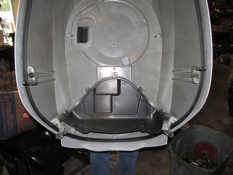 Yamaha 425hp XT0 V8 4 Stroke Outboard Top Cowling