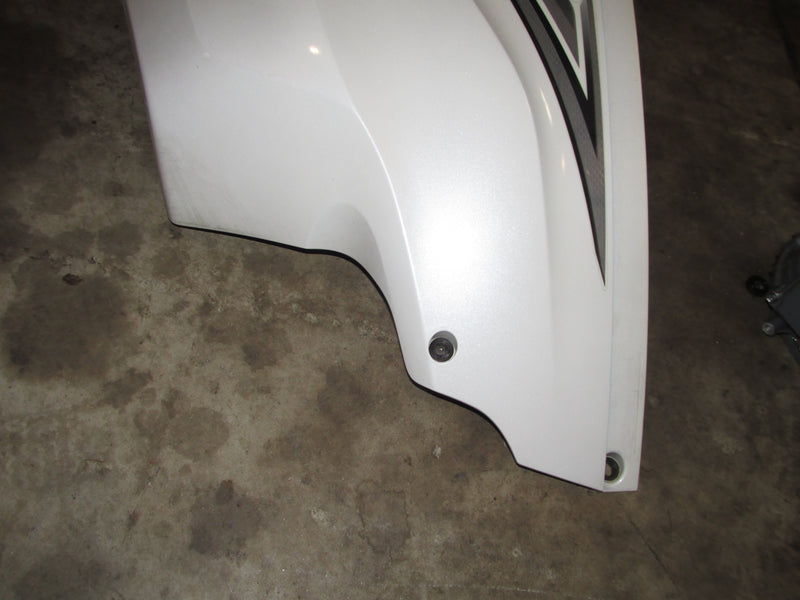 Yamaha 425hp XT0 V8 4 Stroke Outboard Starboard Side Cover (6GR-0)