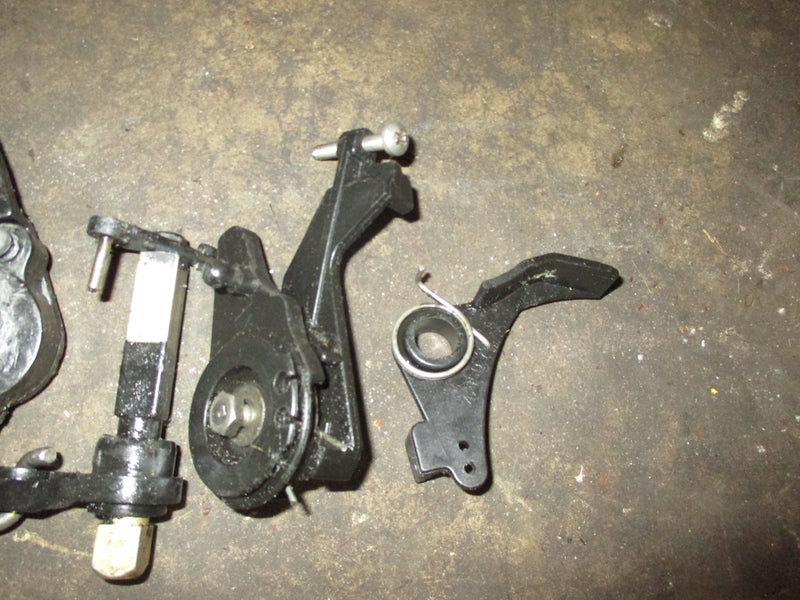 Mercury 8hp 2 stroke outboard bracket set