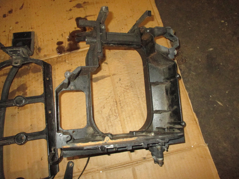 Mercury 60hp 2 stroke outboard bracket set (7421-97347-C1)