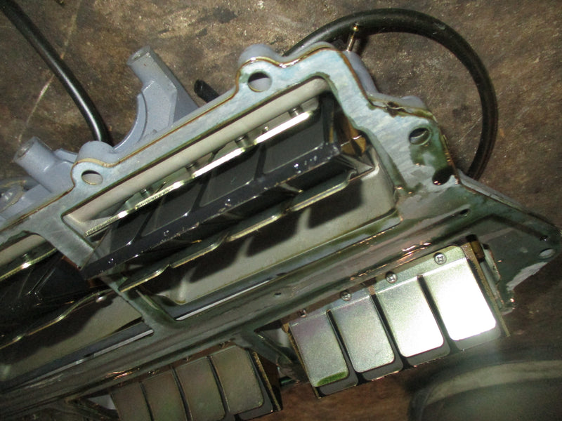 Yamaha 150hp 2 stroke outboard intake manifold with reeds (6G5-00)