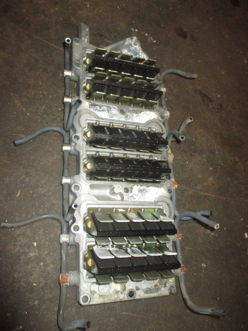 Yamaha 250hp OX66 2 stroke outboard Intake manifold and reeds (65L-13624-01)