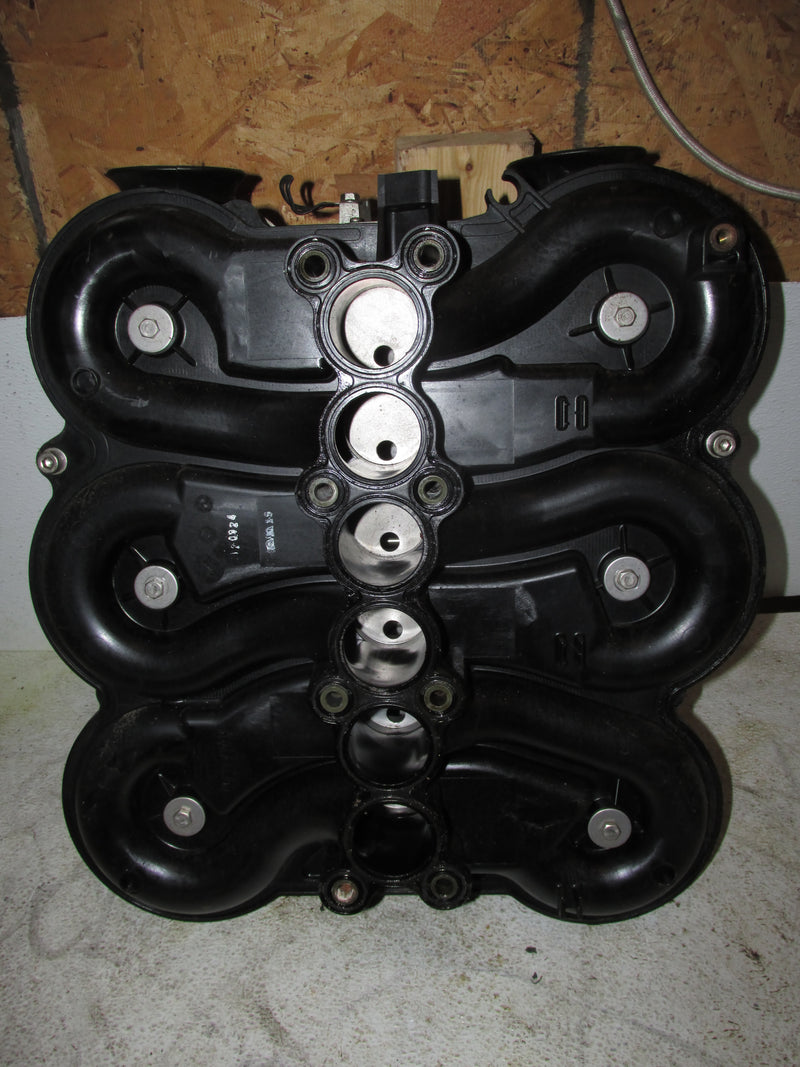 Suzuki DF200 200hp V6 Outboard Intake Collector and Cover