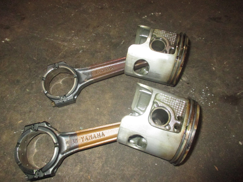 Yamaha 250hp OX66 2 stroke outboard Port piston and rod set of 2