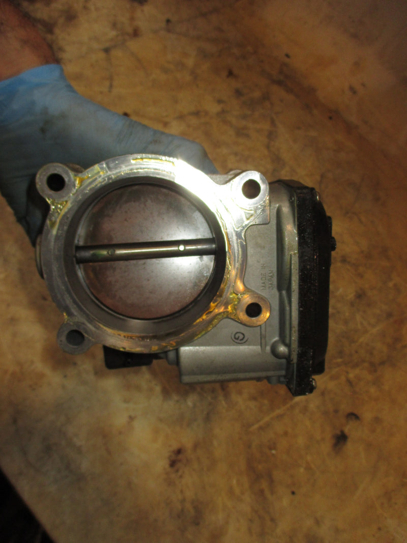 Yamaha 300hp 4 stroke outboard throttle body (6CB-13751-00)