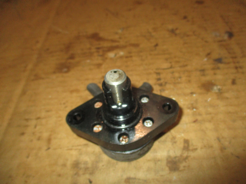 Suzuki DF60 outboard fuel pump (15100-99E00)
