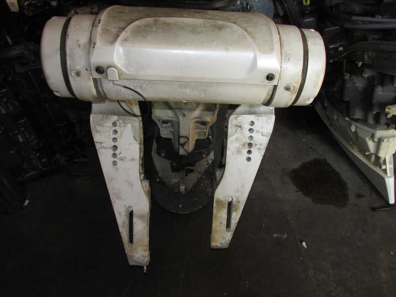 Yamaha 425hp XT0 V8 4 Stroke Outboard 25" Midsection