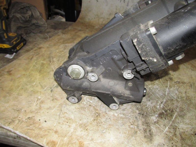 Yamaha 425hp XT0 V8 4 Stroke Outboard Tilt Trim Unit (CS7-10)