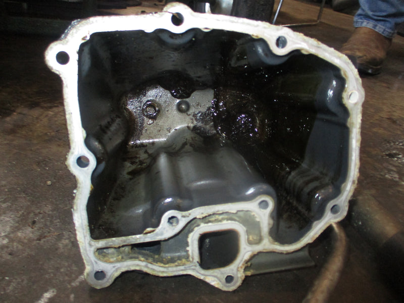Honda 30hp 4 stroke outboard mid section and components