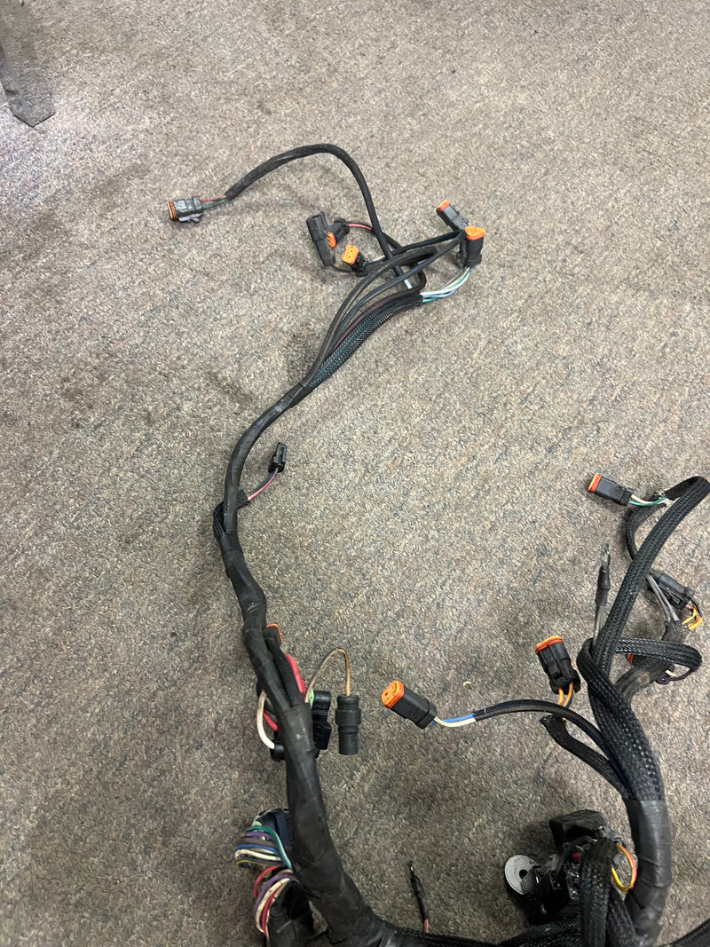 Evinrude 135hp Ficht 2 stroke outboard engine wiring harness 586717