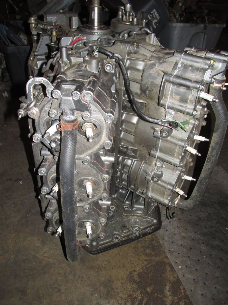 Suzuki DT225 225hp Outboard Crankcase Powerhead