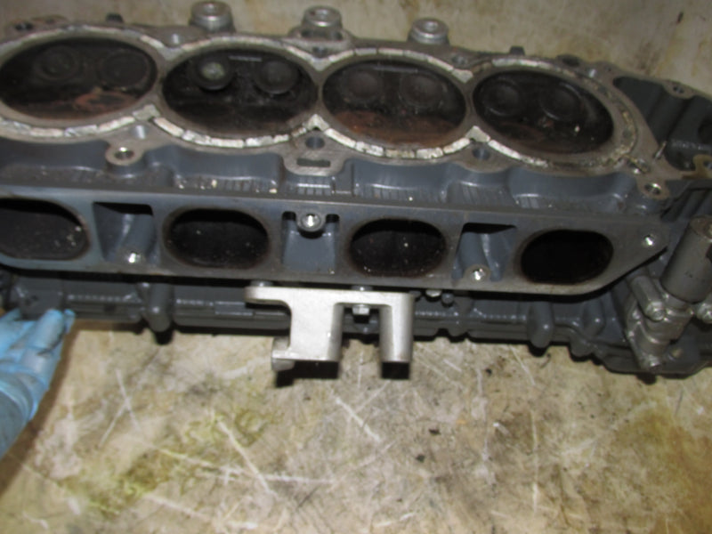 Yamaha 425hp XT0 V8 4 Stroke Outboard Starboard Cylinder Head (6GR-00)