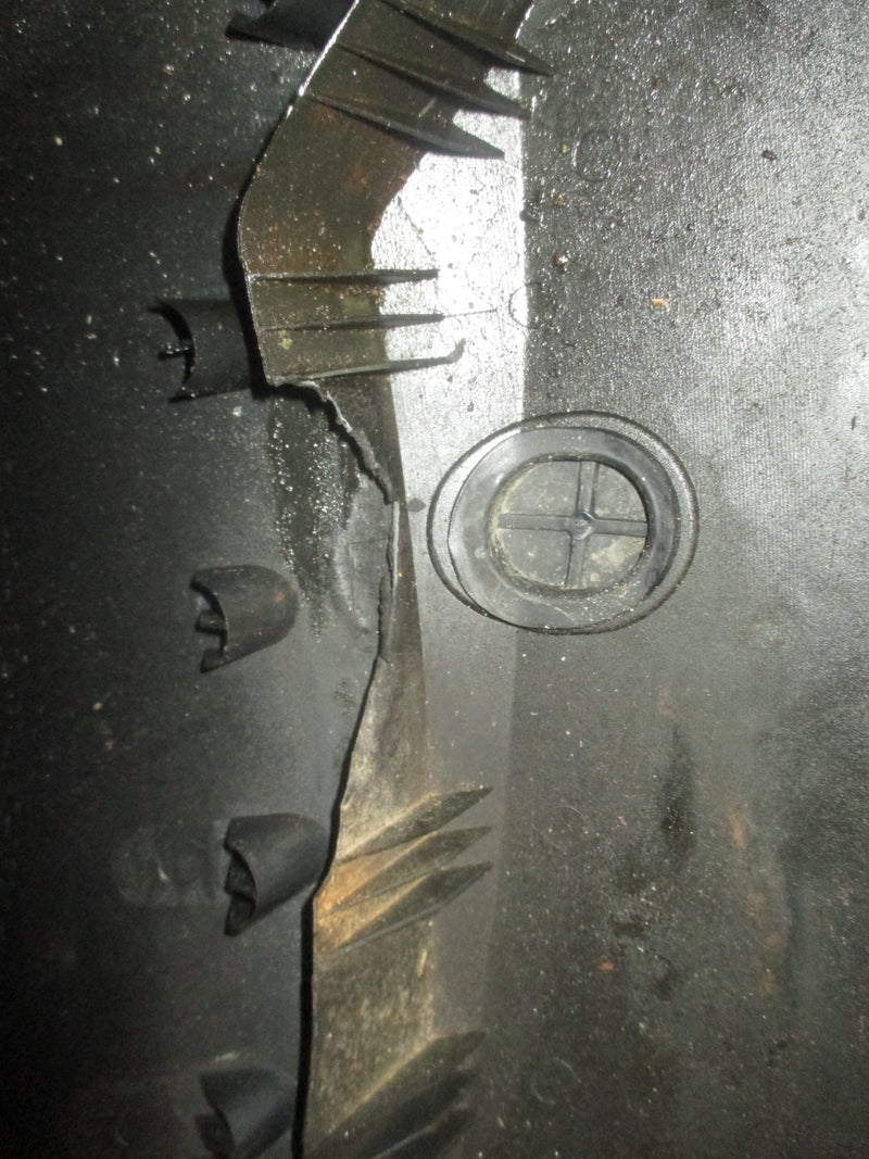 Suzuki DF50 50hp 4 Stroke outboard Starboard Side Cover (61810-87J)