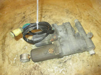 Load image into Gallery viewer, Suzuki DF50 50hp 4 Stroke outboard Tilt Trim Unit
