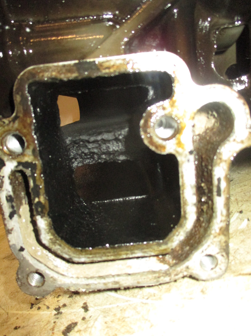 Johnson/Suzuki 90 hp 4 stroke outboard crankcase block