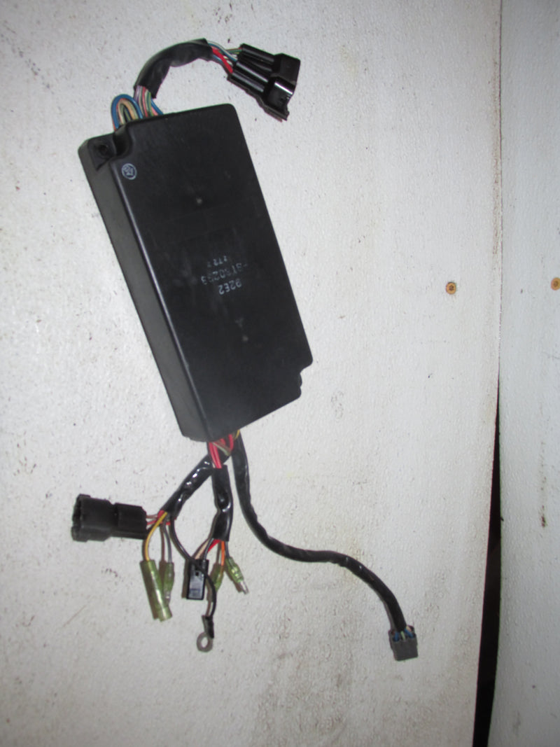 Suzuki DT225 225hp Outboard Ignition Control Unit (92E2)