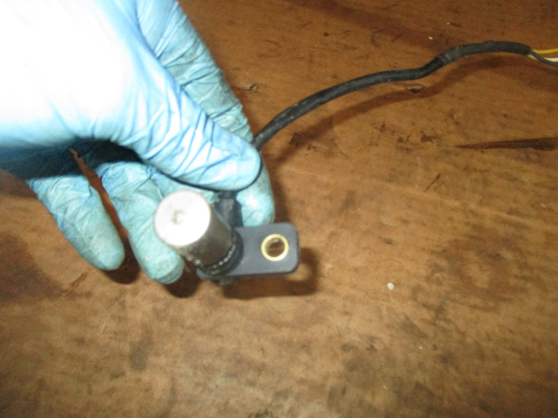 Evinrude ETEC 50hp outboard crank position sensor (587014)