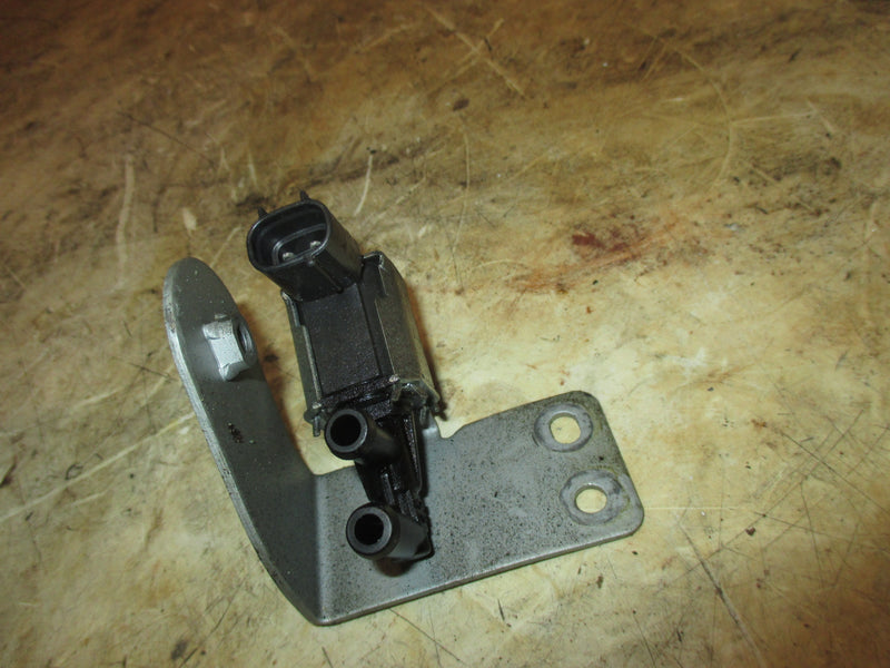 Yamaha 300hp 4 stroke outboard solenoid valve (6C5--86120-00)