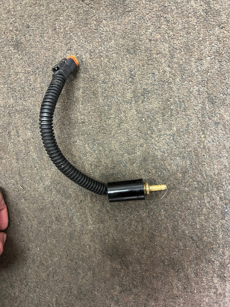 Evinrude 150hp Ficht 2 stroke outboard oil pressure switch 5001234