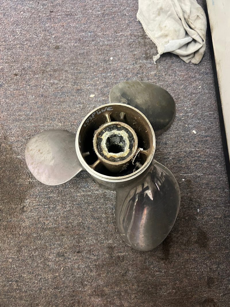 Michigan Rapture outboard 15 spline 993005 14.25x21 propeller