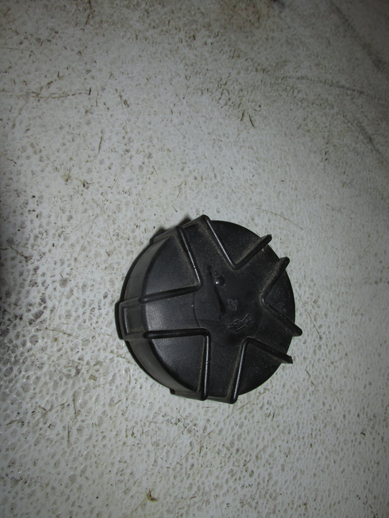 Suzuki DT225 225hp Outboard Oil Tank Cap (69200-87D05)