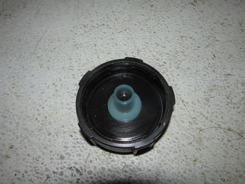 Suzuki DT225 225hp Outboard Oil Tank Cap (69200-87D05)