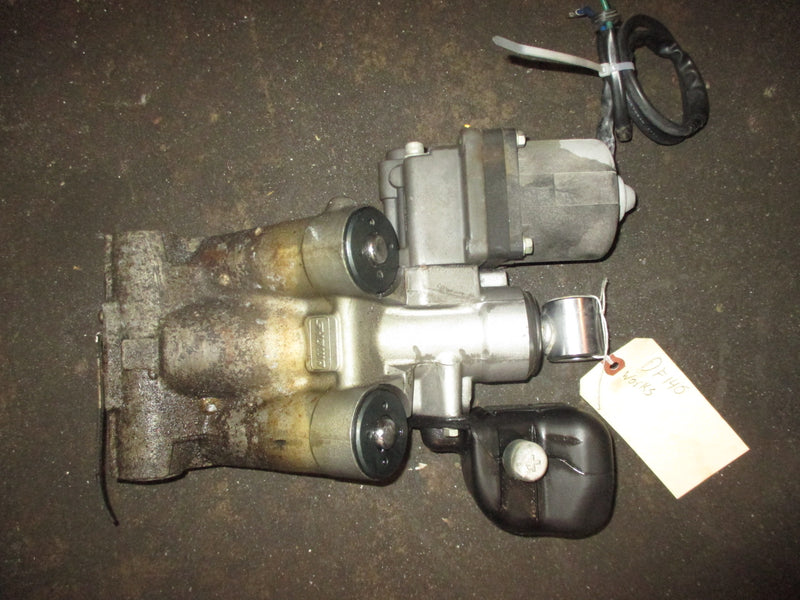 Johnson Suzuki 140hp 4 stroke Outboard Tilt Trim Showa Unit