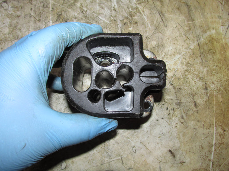Yamaha 425hp XT0 V8 4 Stroke Outboard Rigging Grommet and Holder