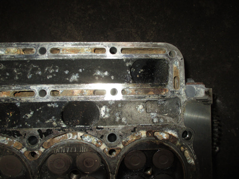 Johnson Suzuki 140hp 4 stroke Outboard Cylinder Head