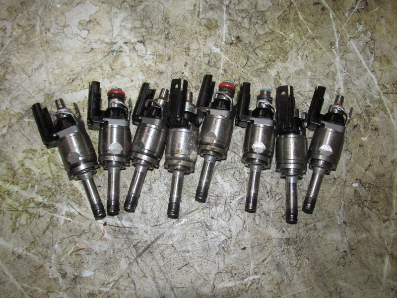 Yamaha 425hp XT0 V8 4 Stroke Outboard Fuel Injector Set (6GR-13761-00-00)