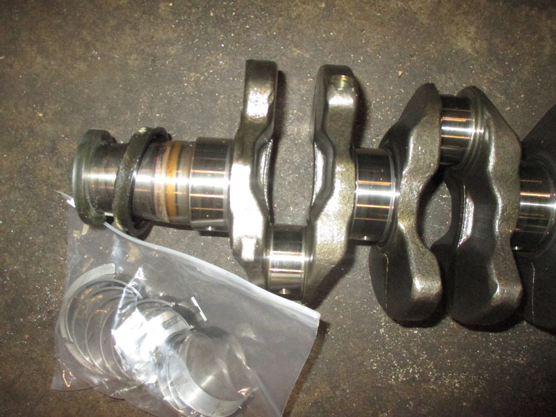 Johnson Suzuki 140hp 4 stroke Outboard Crankshaft (12220-92J00)