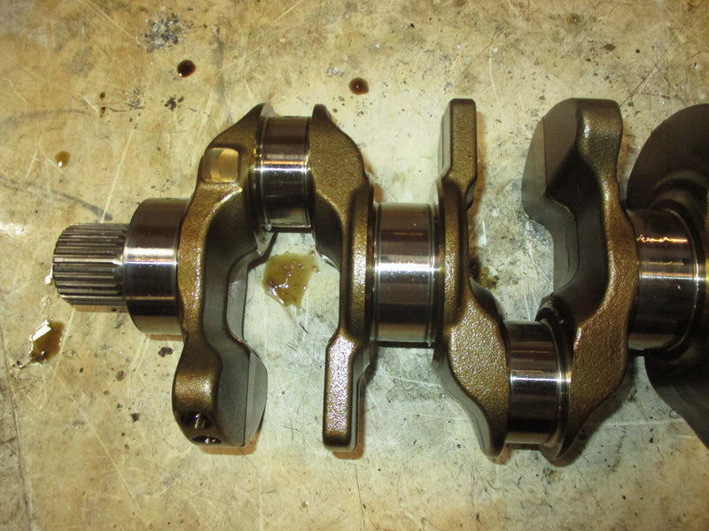 Suzuki DF200A 4CYL outboard crankshaft (12221-96J10)