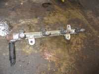 Load image into Gallery viewer, Suzuki DF70 outboard fuel rail and injector set (15751-99E00)
