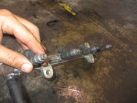 Load image into Gallery viewer, Suzuki DF70 outboard fuel rail and injector set (15751-99E00)
