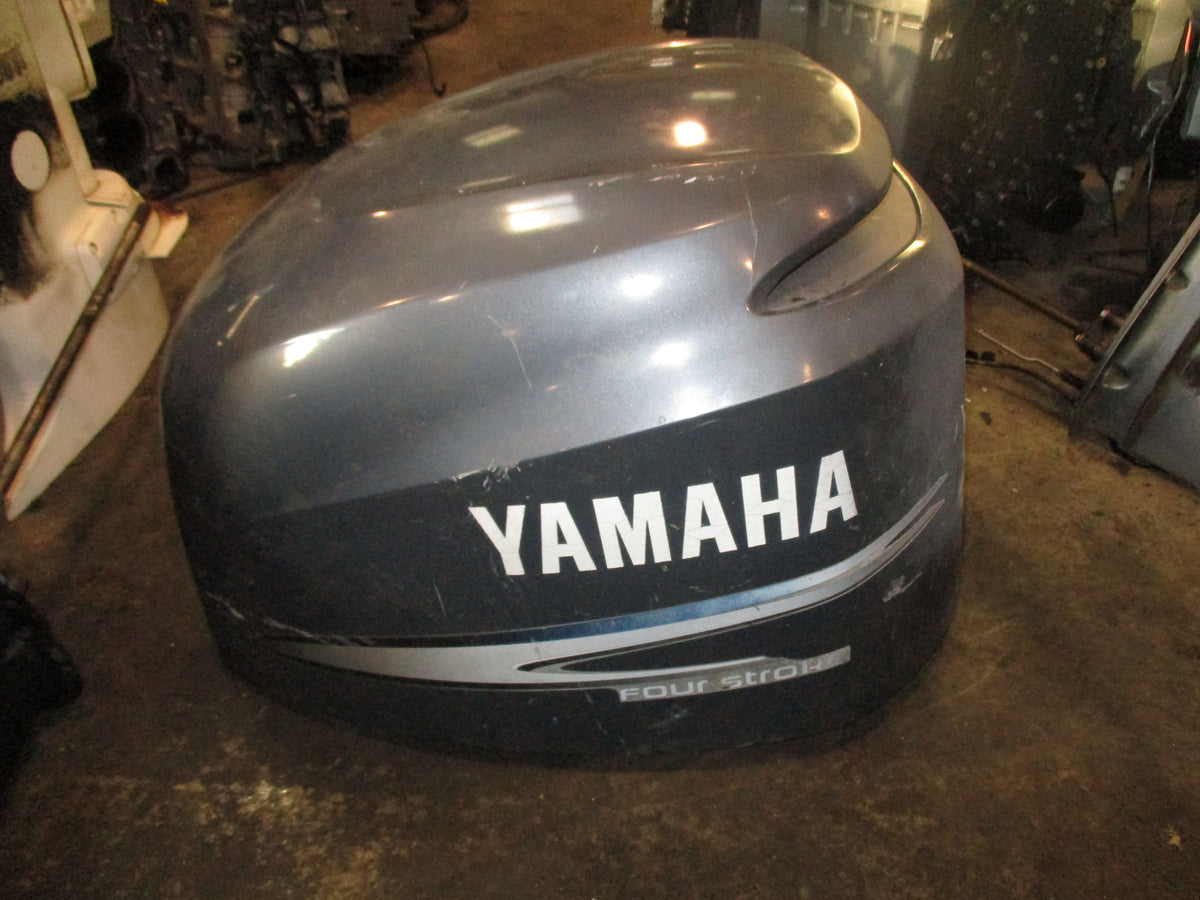 Yamaha 225hp 4 stroke outboard top cowling