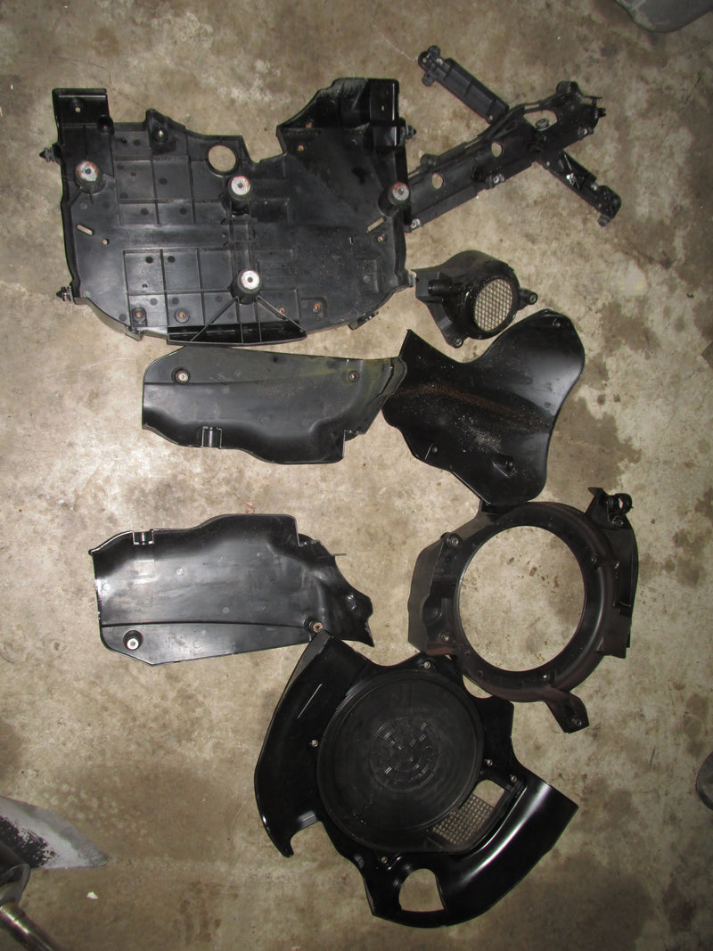 Yamaha 425hp XT0 V8 4 Stroke Outboard Misc. Covers/Holders/Plastics