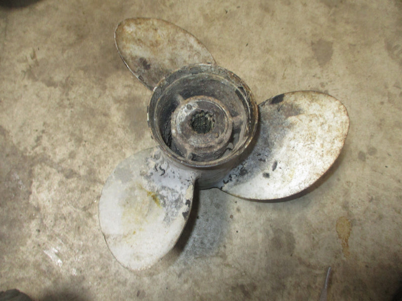 Mercury 25-50hp  outboard aluminum propeller 13 pitch.