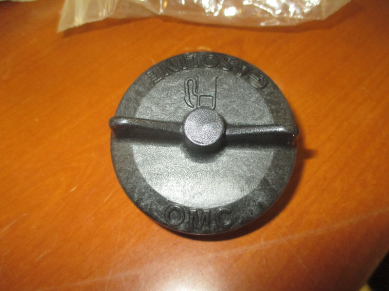 NOS Johnson/Evinrude Outboard Fuel Cap Assembly (175978)