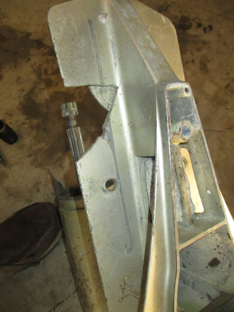 Honda 90hp outboard 25" lower unit