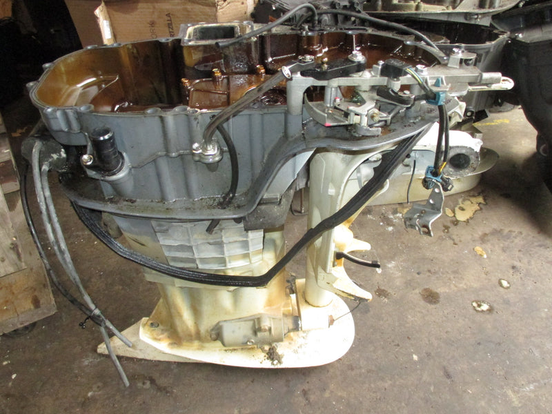 Suzuki DF200A 4CYL outboard 25 inch midsection