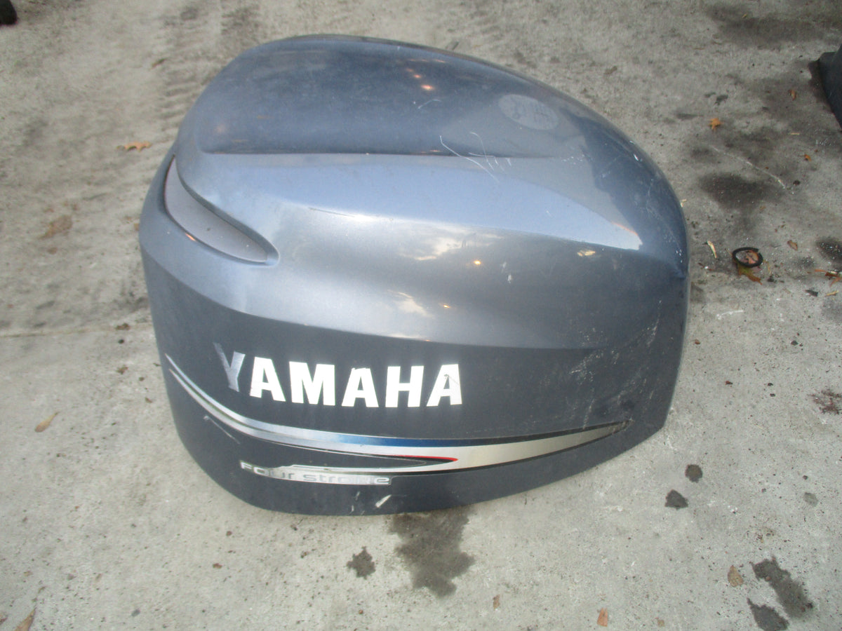 Yamaha 225hp 4 stroke outboard top cowling