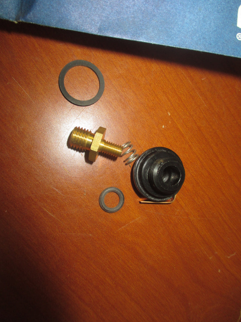 NOS Johnson/Evinrude Outboard Sending Unit Kit (172574)