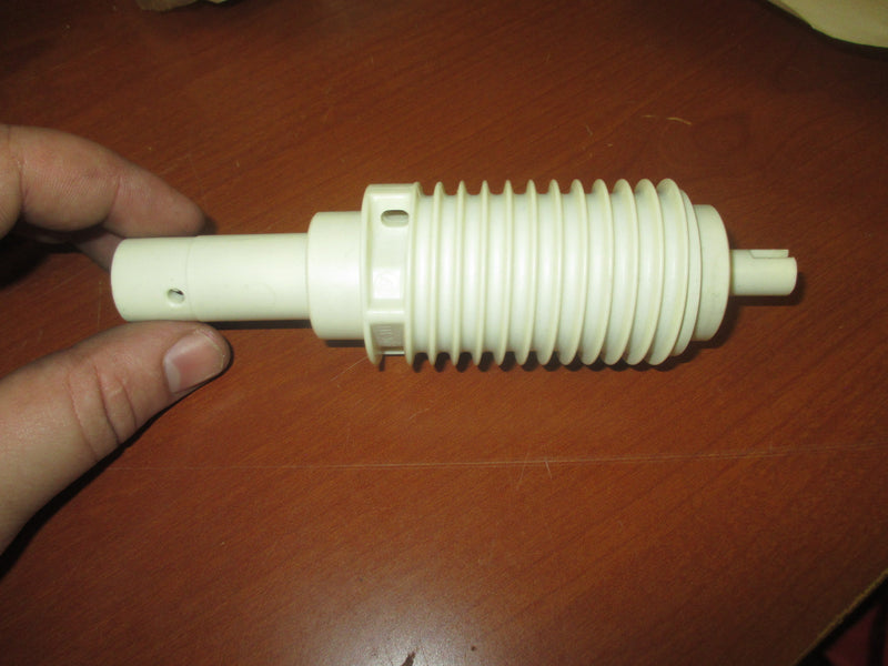 NOS Johnson/Evinrude Outboard Spool (326344)