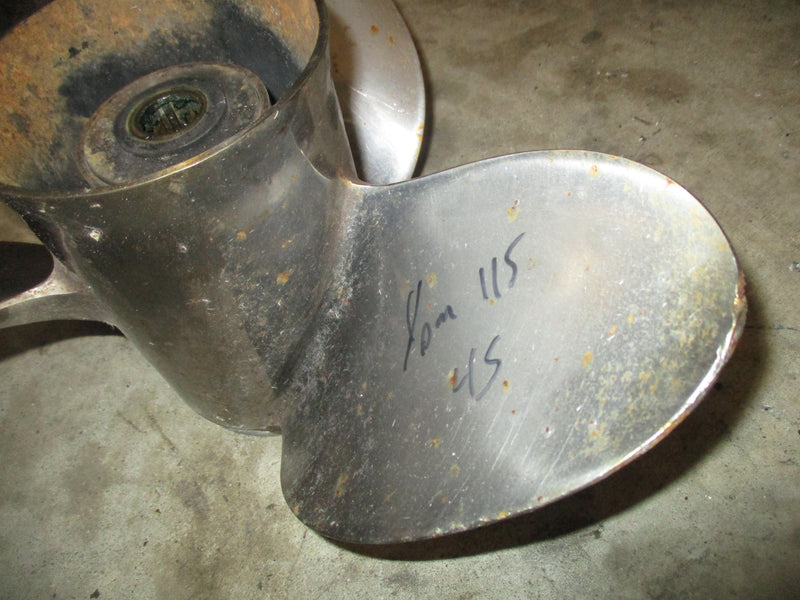 Yamaha 115hp 4 stroke outboard stainless prop