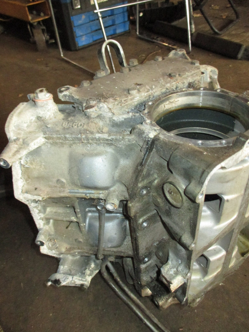 Yamaha 115hp 2 stroke outboard crankcase block