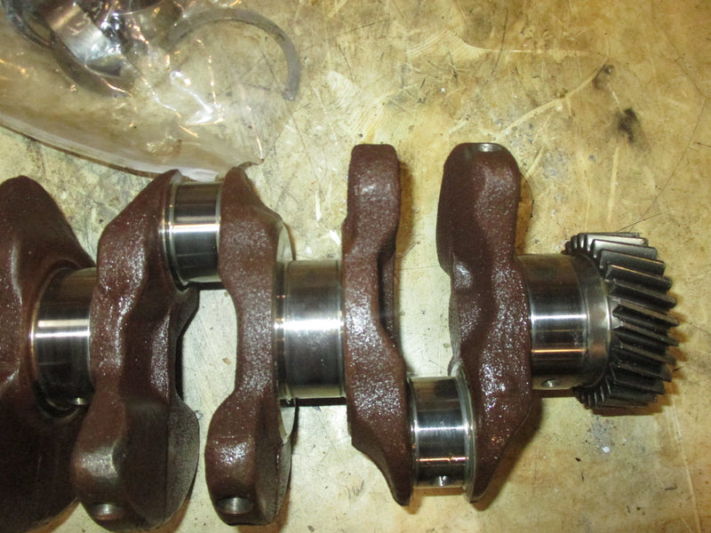 Suzuki DF115 115hp 4 stroke outboard crankshaft (12220-90J01)