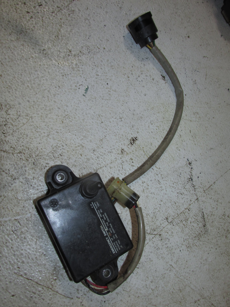 Yamaha 130hp 2 Stroke Outboard Emergency Oil Switch (6E5-02)